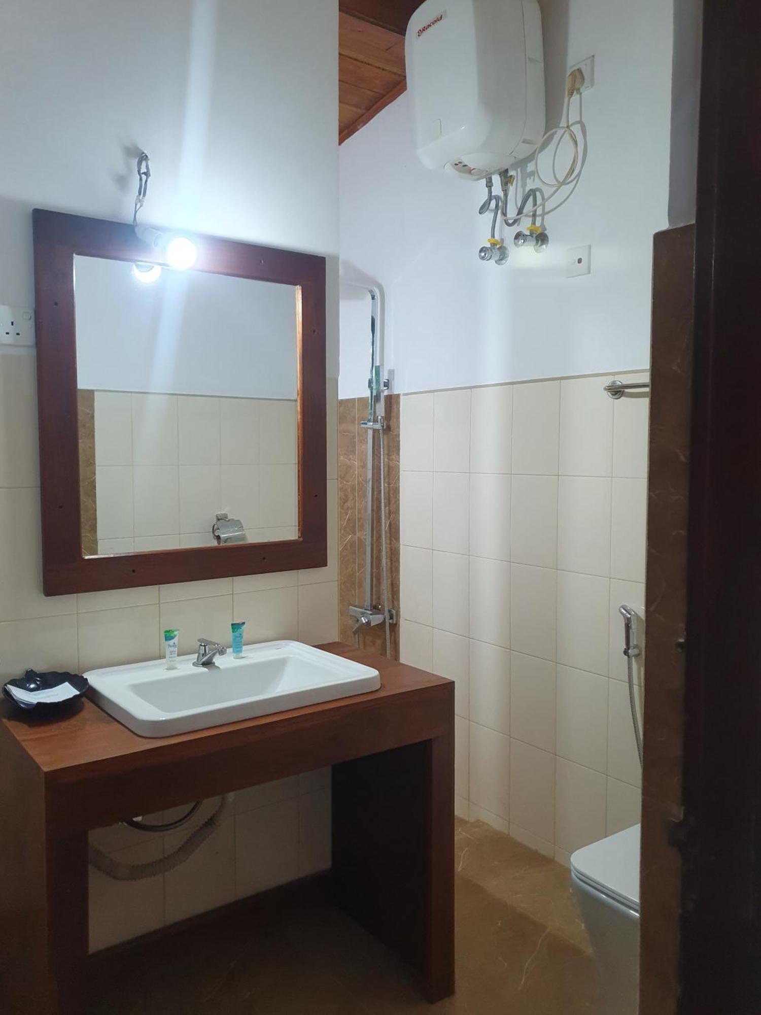Wilpattu Corridor Leisure Hotel Luaran gambar